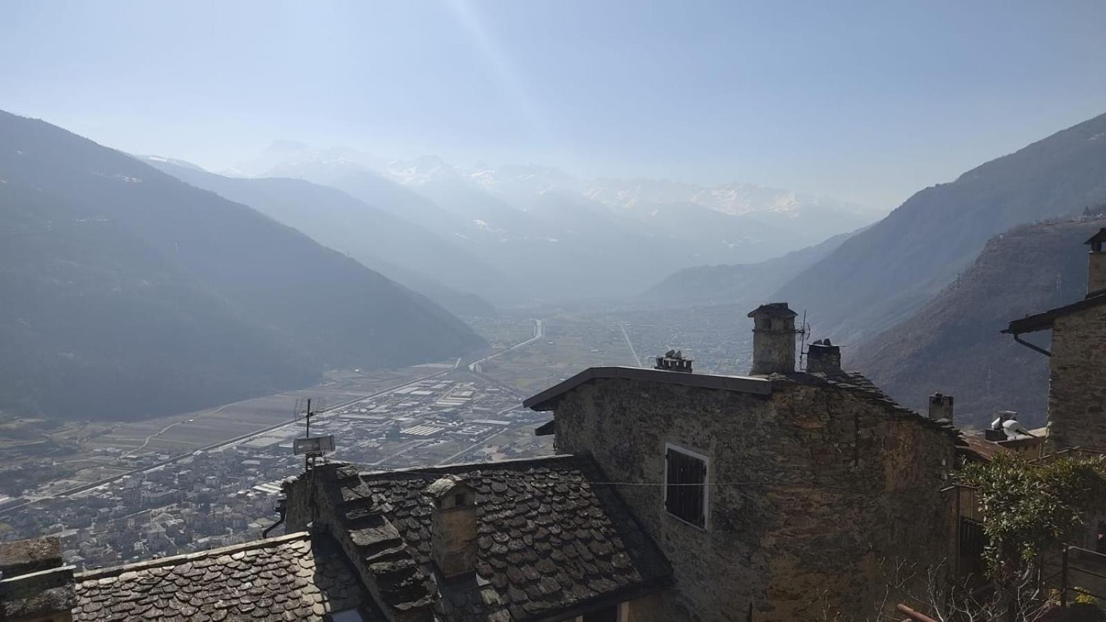 Casa Vacanze Roncaiola Tirano Exterior photo