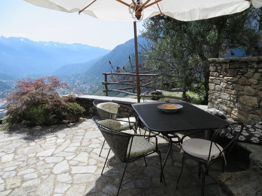 Casa Vacanze Roncaiola Tirano Exterior photo